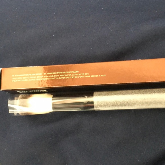 Hourglass Makeup Hourglass No 2 Foundation Brush New Poshmark